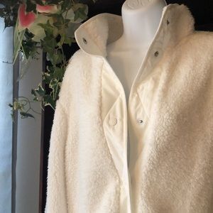 New Soft Faux Fur light Weight jacket (White)